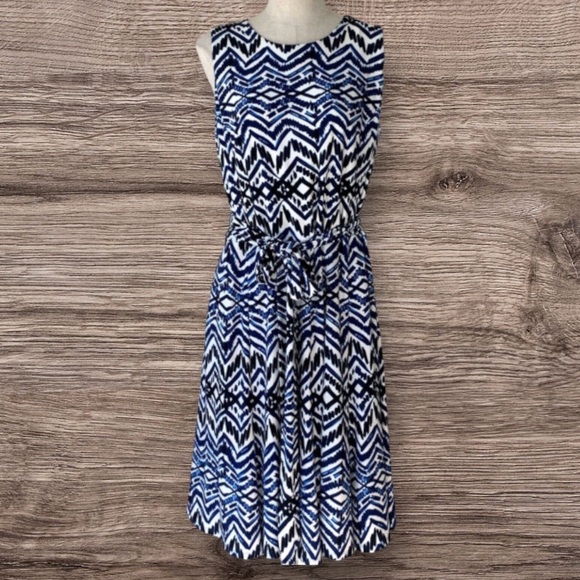 Lauren Ralph Lauren Dresses & Skirts - Lauren Ralph Lauren | Blue/White Dress Geometric Print Stretch Belted 18W